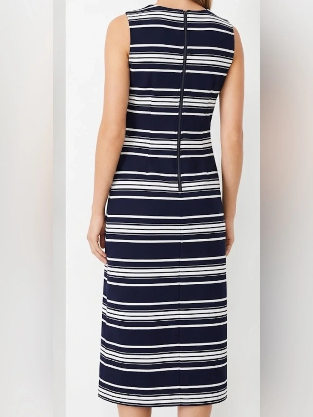 N/A sleek sleeveless